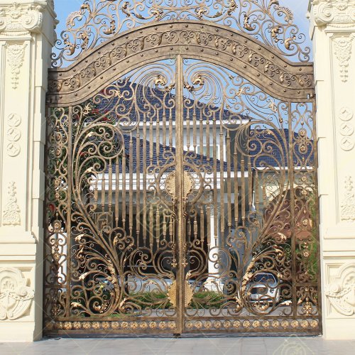 A Giang - Cổng sắt Biệt Thự An Giang 1.3